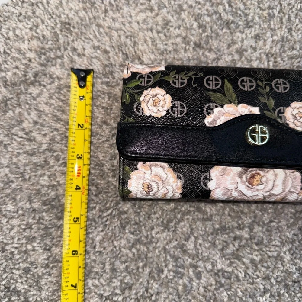 NWOT Giani Bernini Floral Black Folding Wallet with Logo, Card Slots Coin Pocket